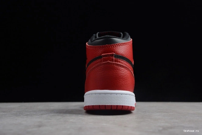 Air 555088  High OG Bred 001 Kids Jordan 1 Banned Black Retro Red 0427